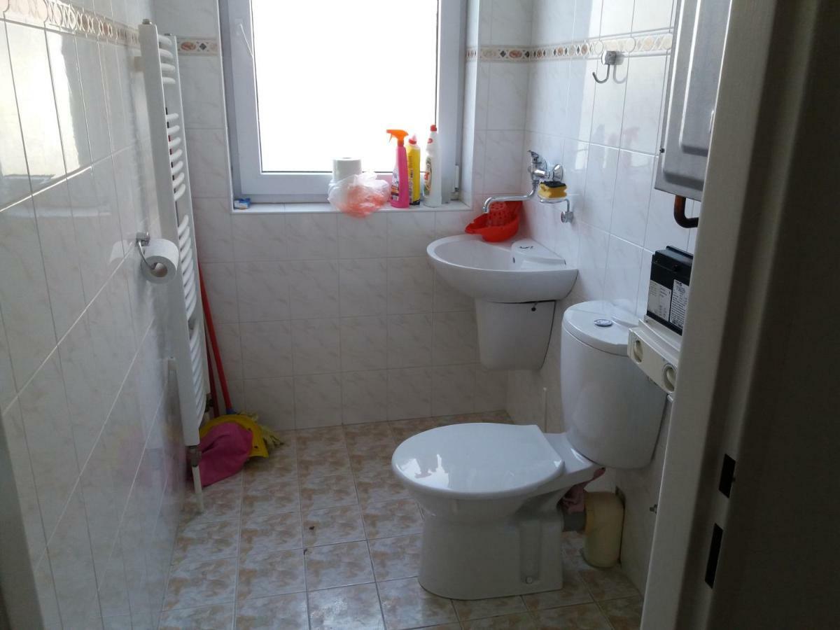 Hradna 9a * Nove Zamky