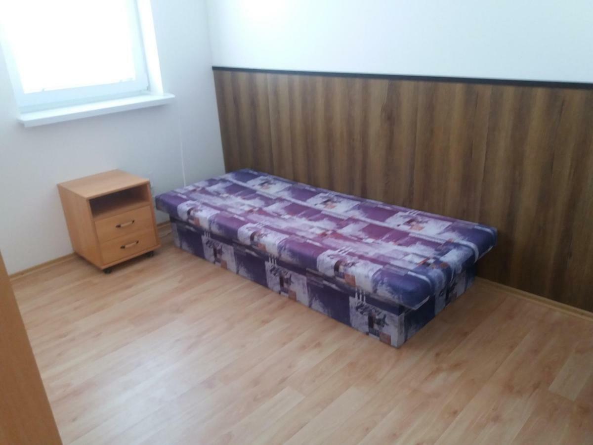 Hradna 9a Homestay Nove Zamky